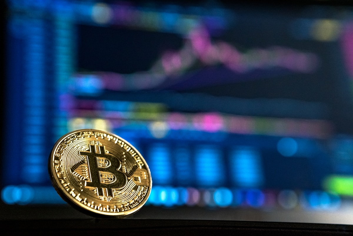 ภาพรวมตลาด Crypto วันจันทร์ 21 กันยายน 2026 — BTC ทรงตัวที่ $81K ท่ามกลาง Greed